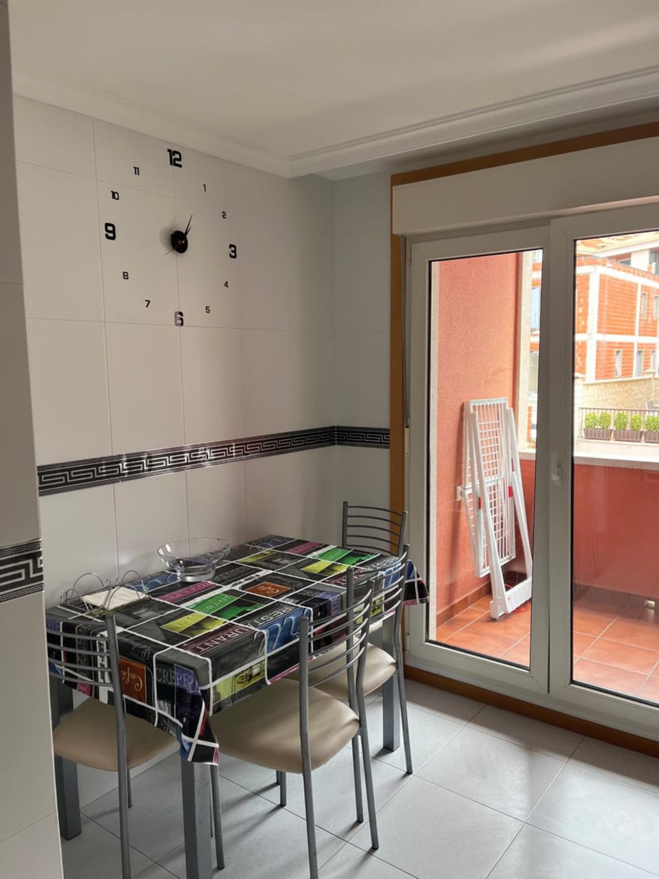 Apto en Urbanizacion Isla de Ons con garaje, piscina y vistas al mar Apartment in Sanxenxo