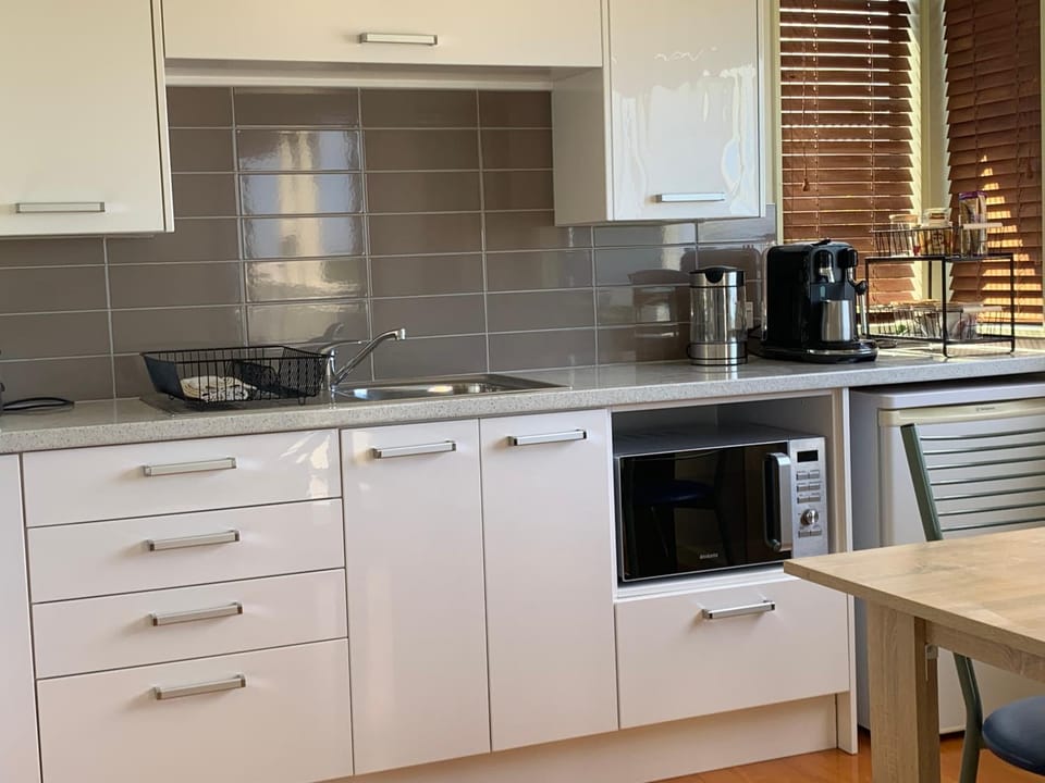 Coffee/tea facilities, Kitchen or kitchenette
