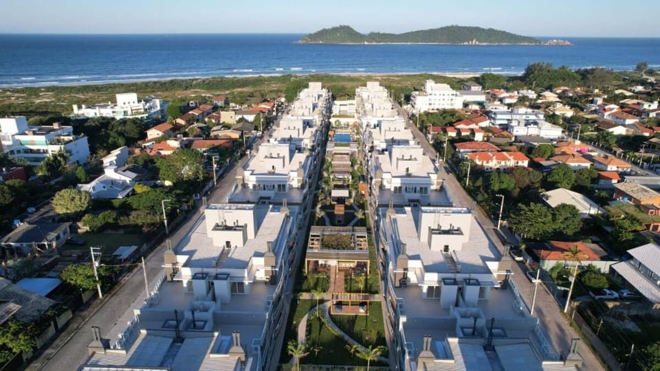 Property building, Bird's eye view