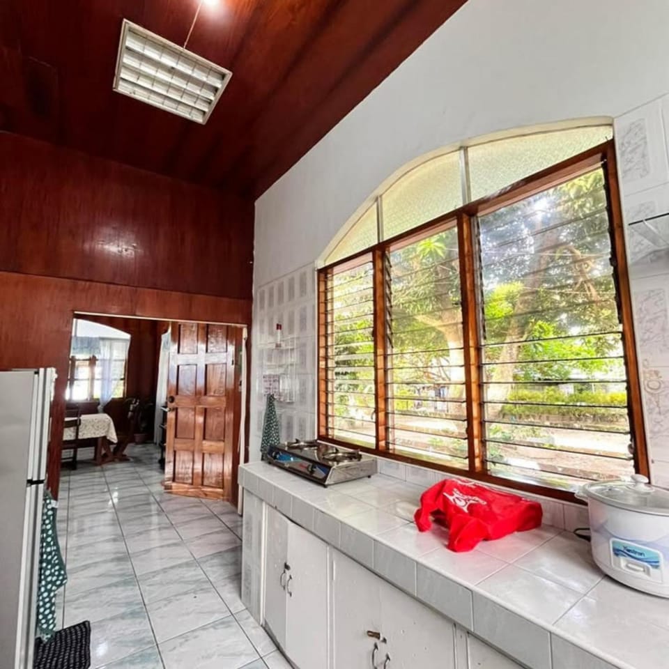 Kitchen or kitchenette, kitchen