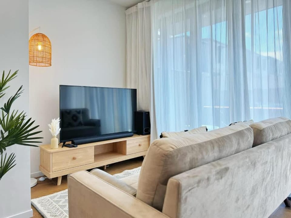 Garden Gem 2 BDR & 1 Study Townhouse Near City Center House in Auckland