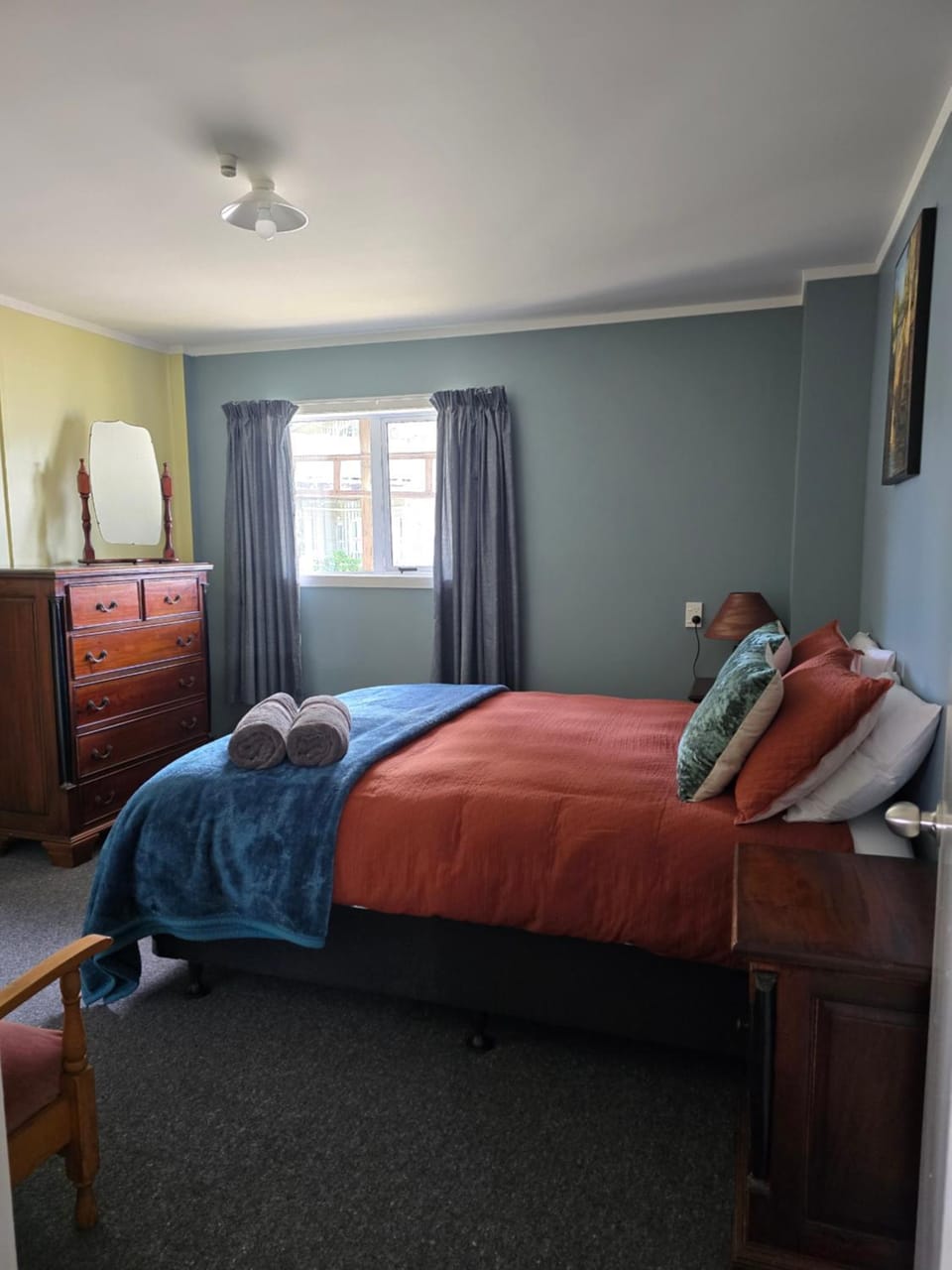 The Redbarn House in Manawatū-Whanganui, New Zealand
