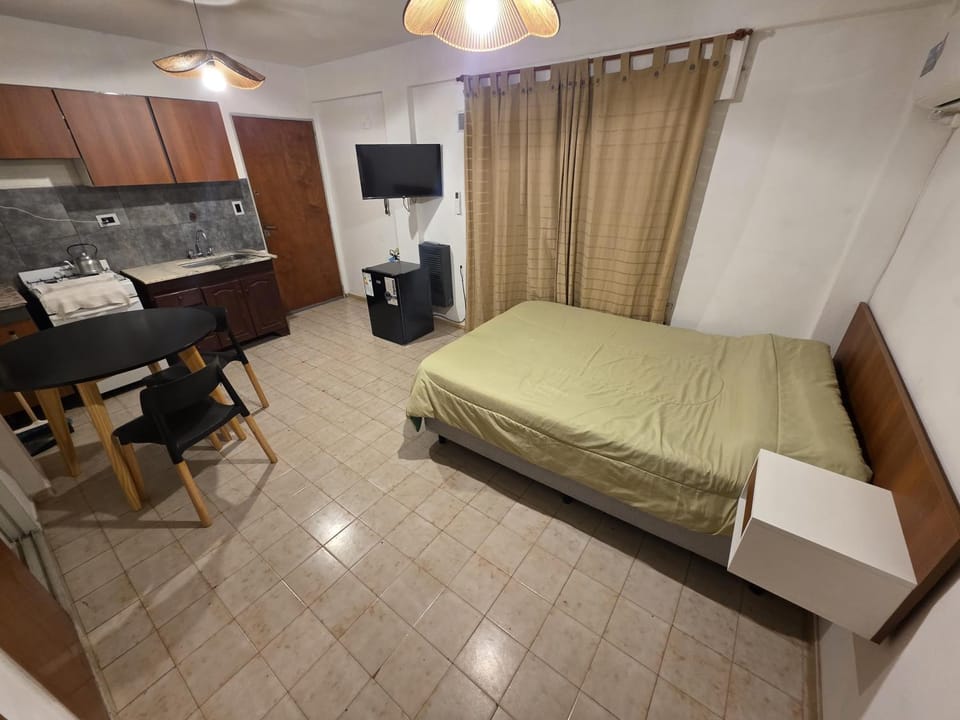 Bed, Dining area, Bedroom, kitchen, air conditioner