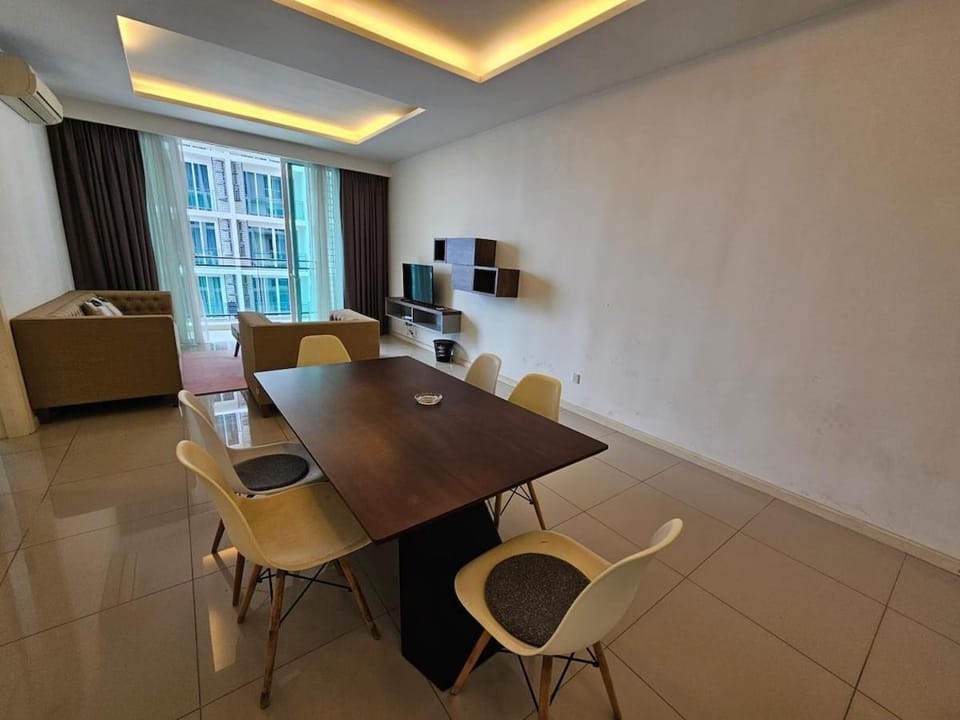 Modern Family Suites 3 bedroom Apartment in Malacca