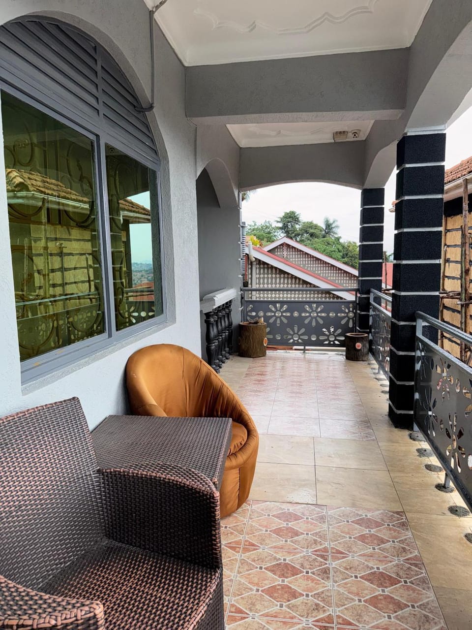 JM Furnished Kampala Entebbe Rd B Apartment in Kampala
