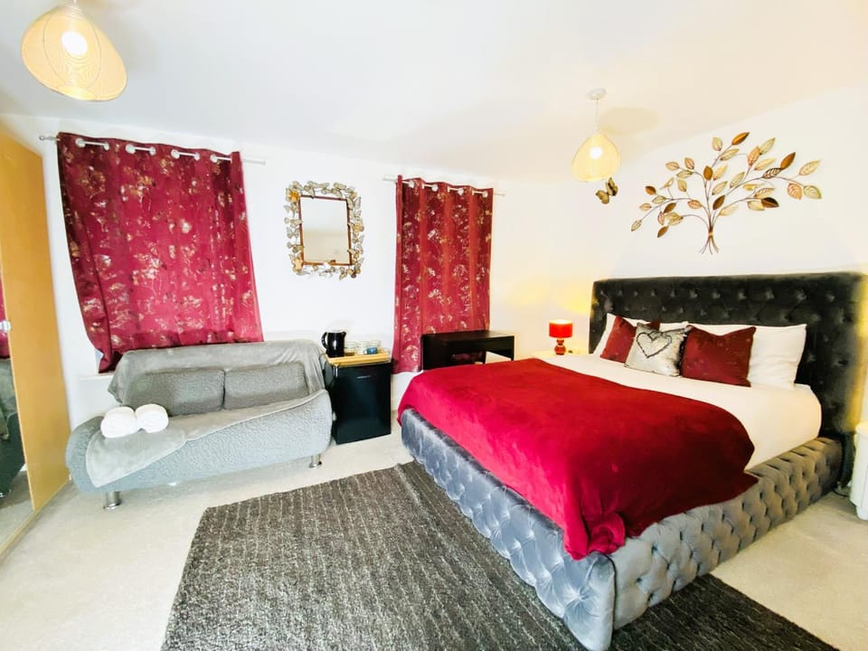Bed, Bedroom, wardrobe