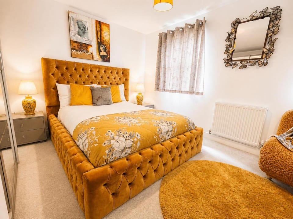 Bed, Bedroom, wardrobe
