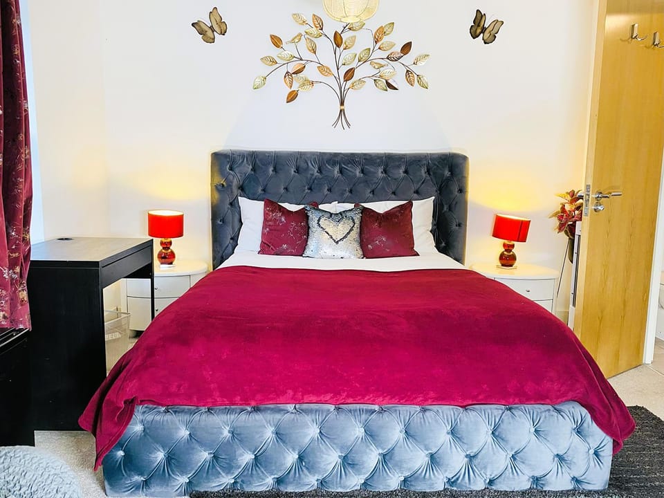 Bed, Bedroom