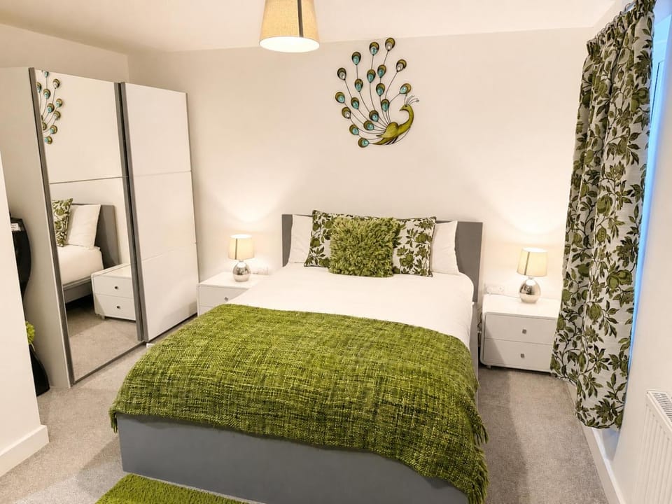 Bed, Bedroom