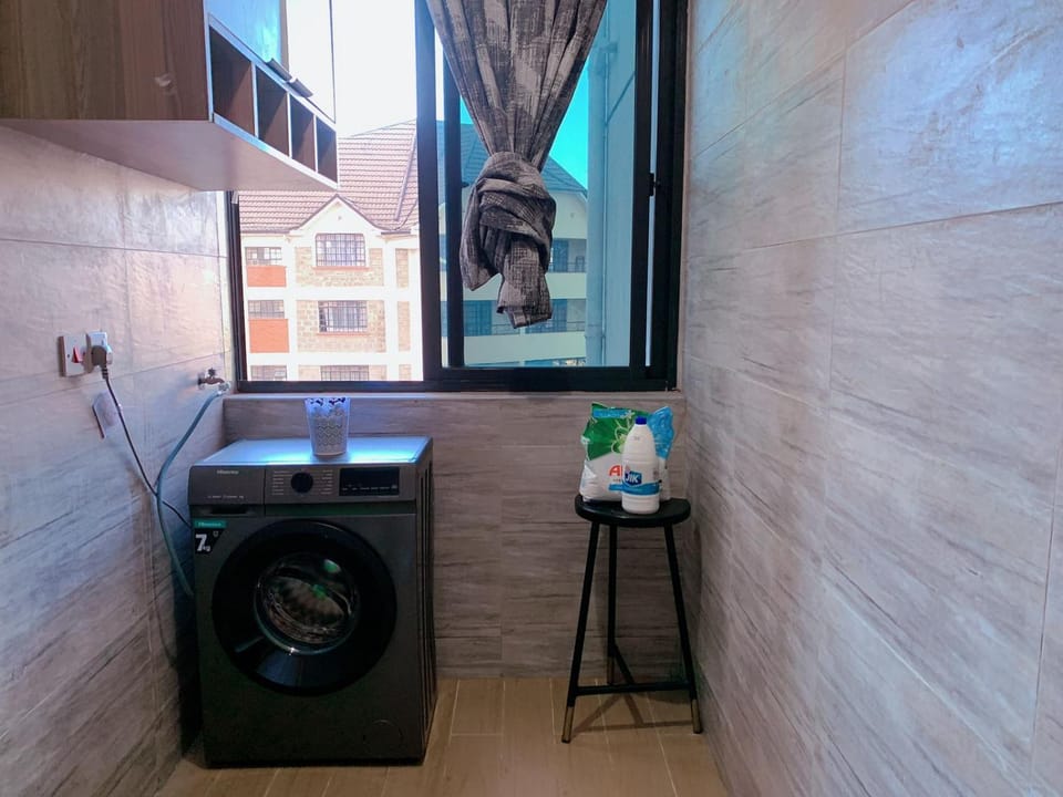 smart elegant three bedroom apartment with swimming pool fully equipped gym child play area proximity to shopping malls and great breathtaking views Apartment in Nairobi