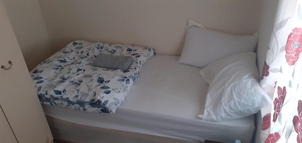 TonyHomes Vacation rental in Barking