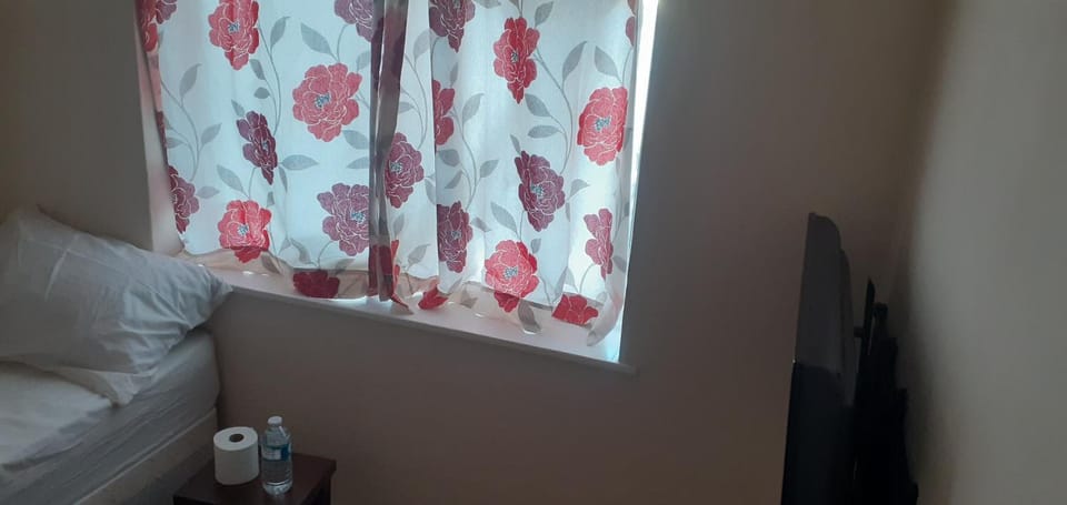 TonyHomes Vacation rental in Barking