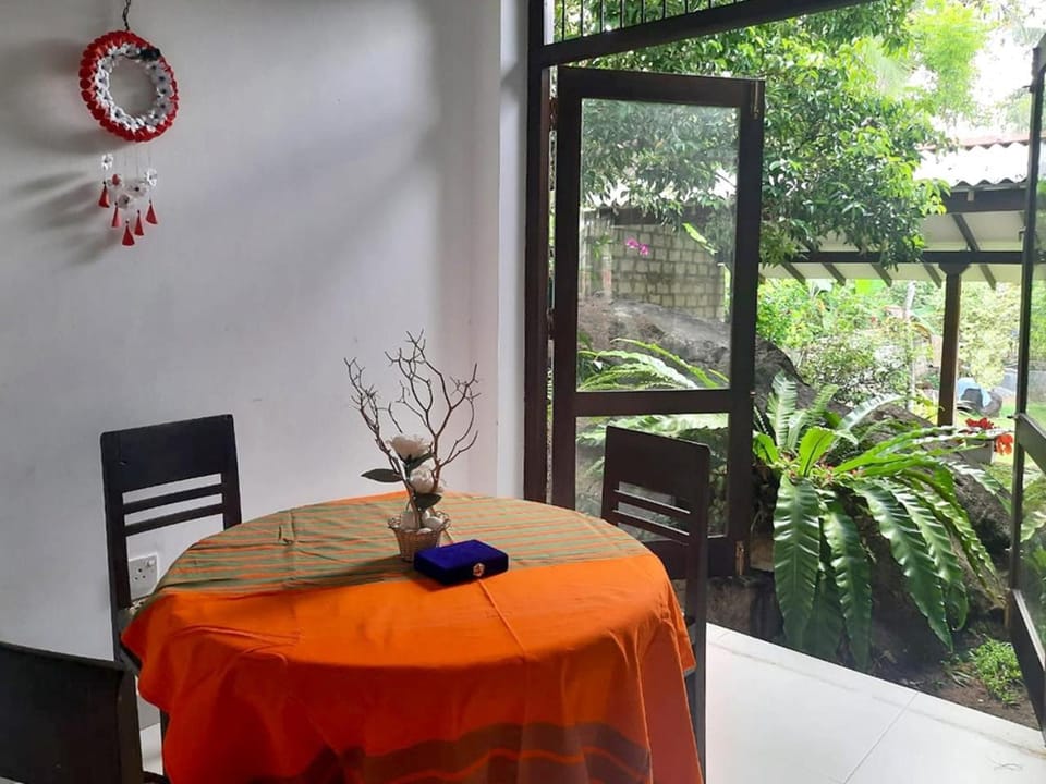 Dimond rick villa Villa in Hikkaduwa