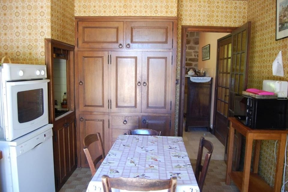 Gîte familial à la campagne House in Nouvelle-Aquitaine