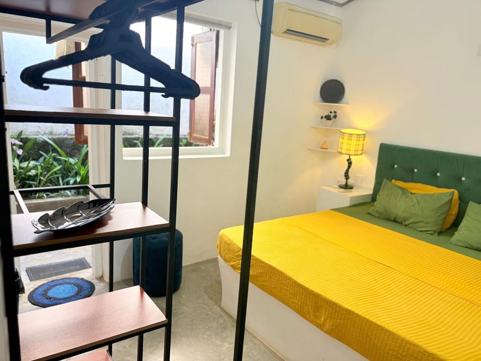 Avalon Pillow Park Hiriketiya Bed and Breakfast in Southern Province