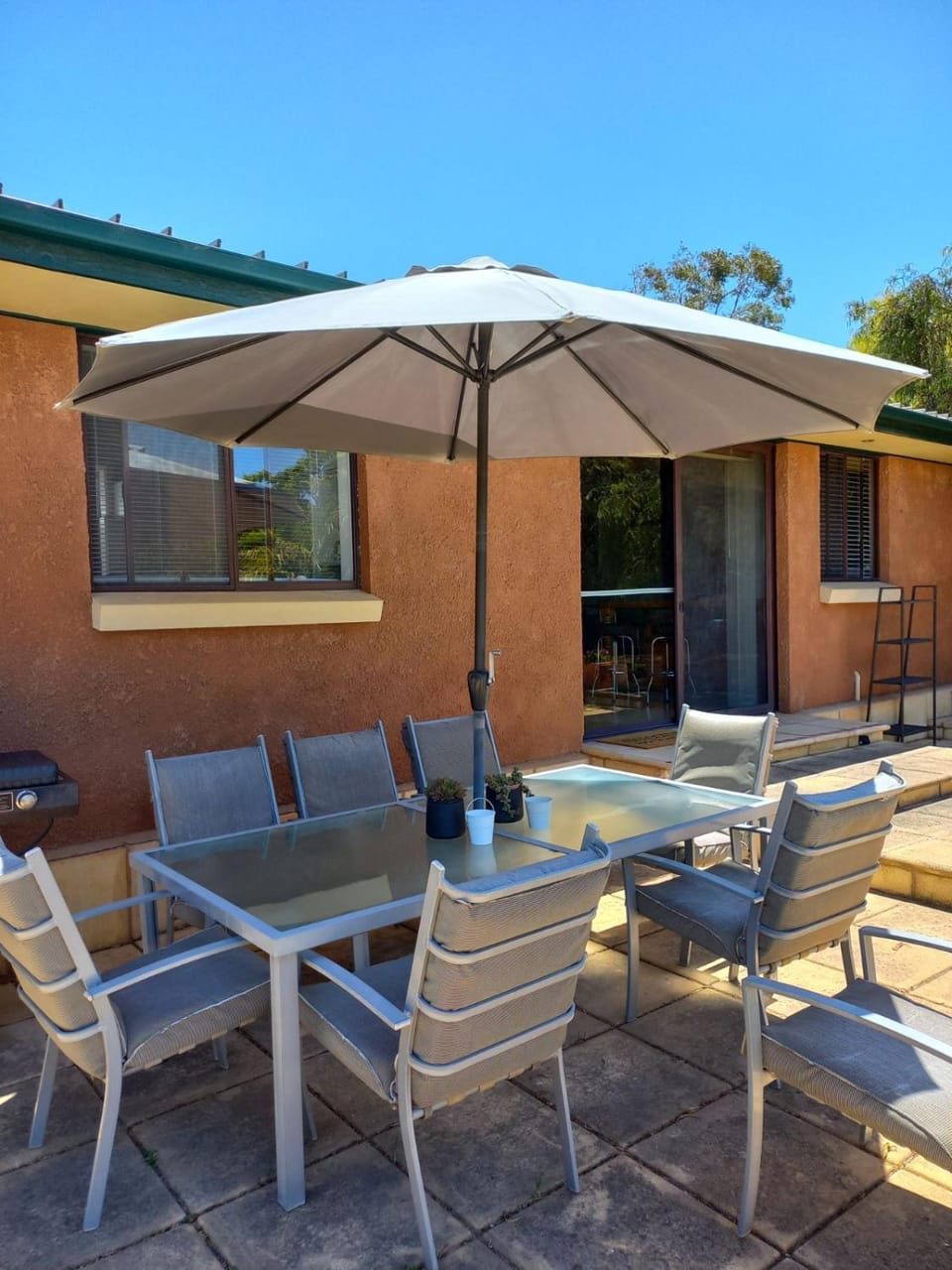 Property building, Patio