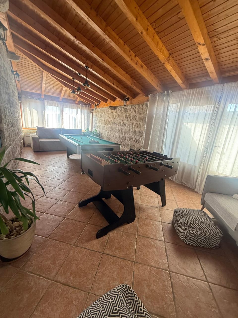 Game Room, Living room, Seating area