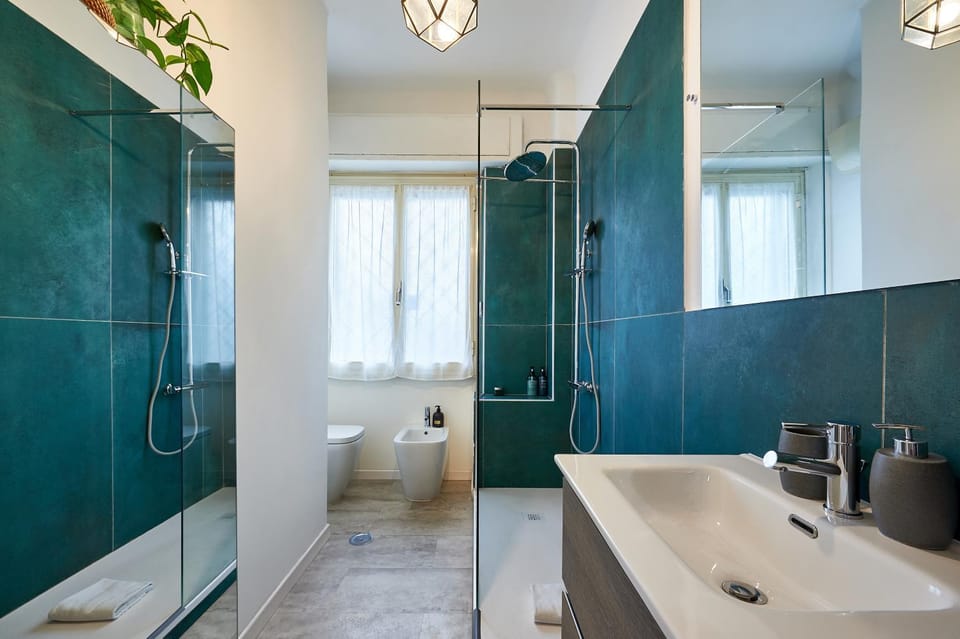 Shower, Bathroom, Decorative detail, bidet