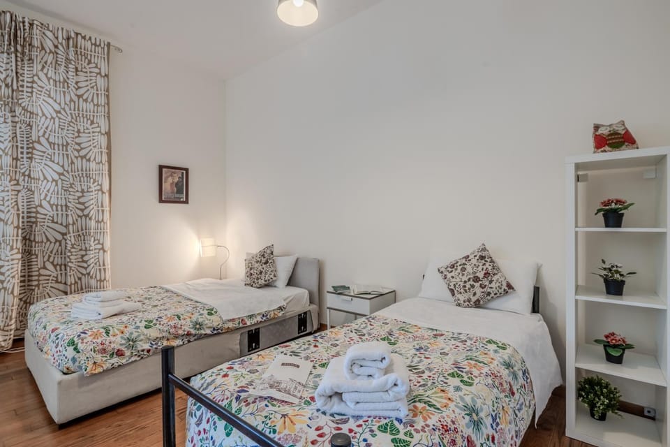 TURATI GUEST HOUSe Apartment in Rome