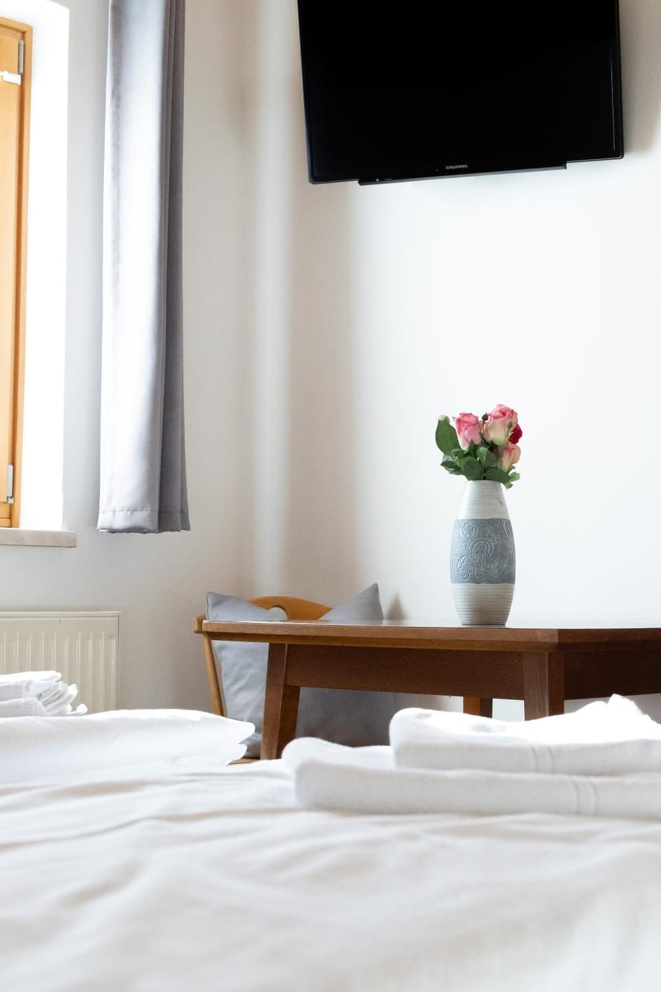 TV and multimedia, Photo of the whole room