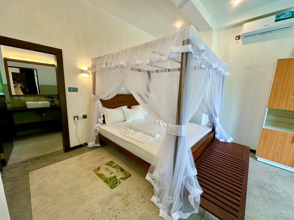 Love Island Bed and Breakfast in Southern Province