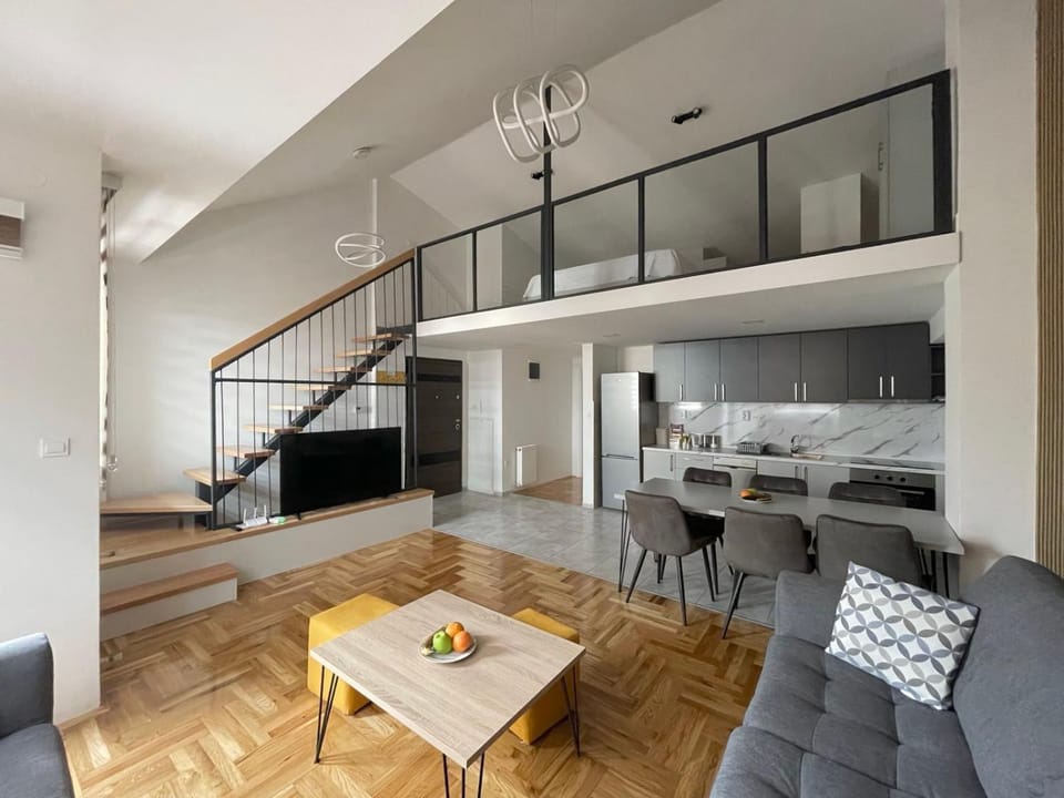 Living room, Seating area, kitchen