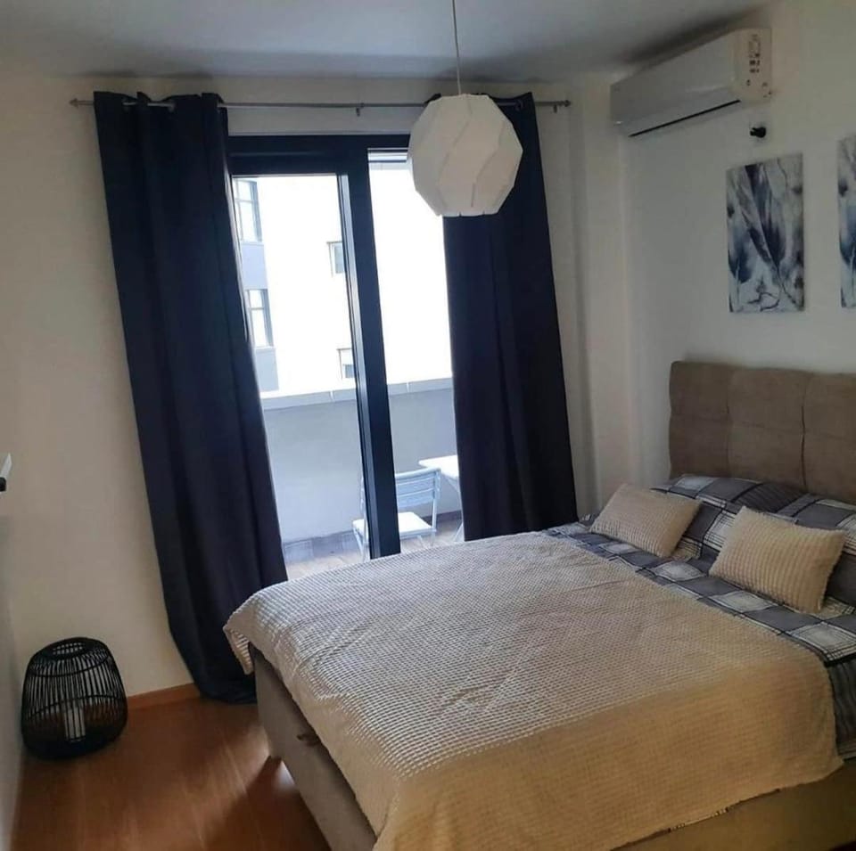 Pupinova palata- Apartman 7 Apartment in Novi Sad