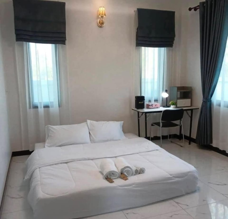 ภูวรา โฮมสเตย์ บุรีรัมย์ Bed and Breakfast in Laos