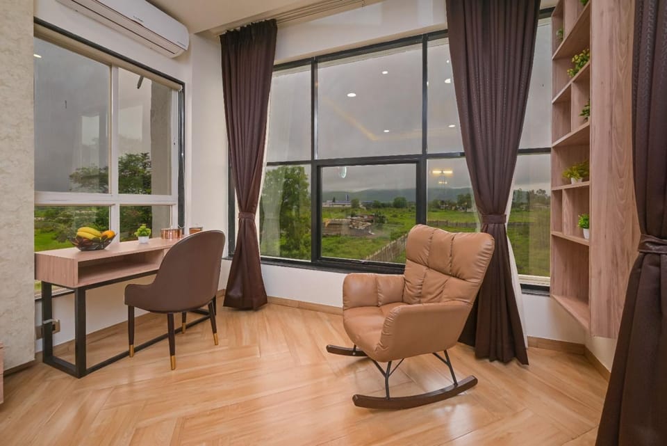 Saanjh Villa 6 bhk Villa in Maharashtra