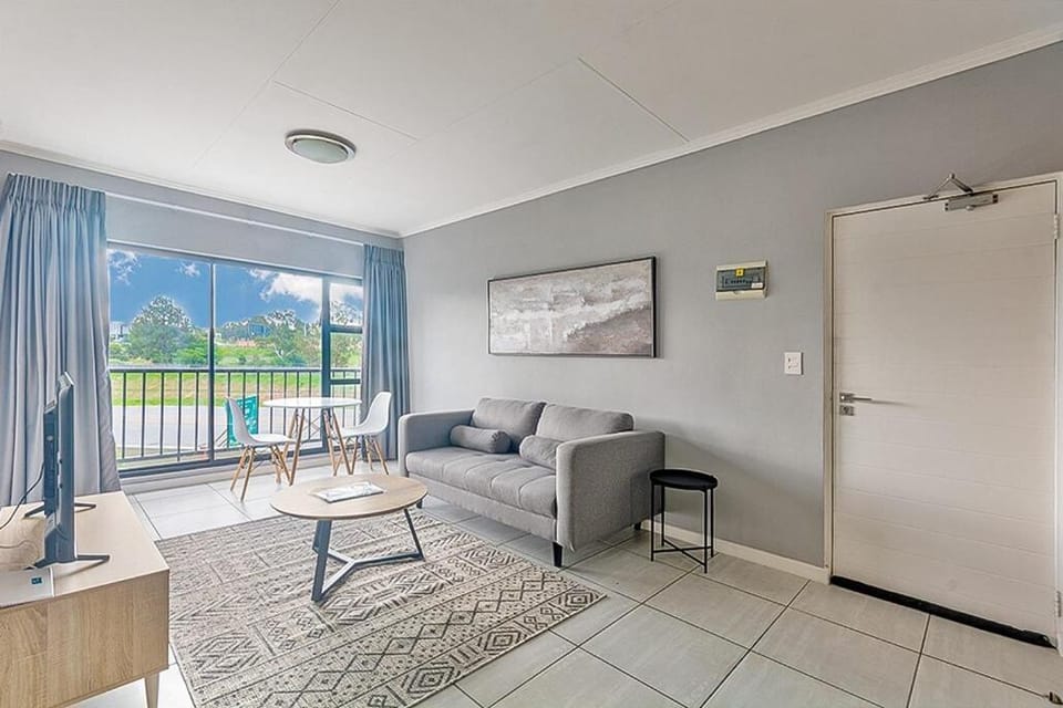 Urban Waterfall Hideaway Apartment in Sandton