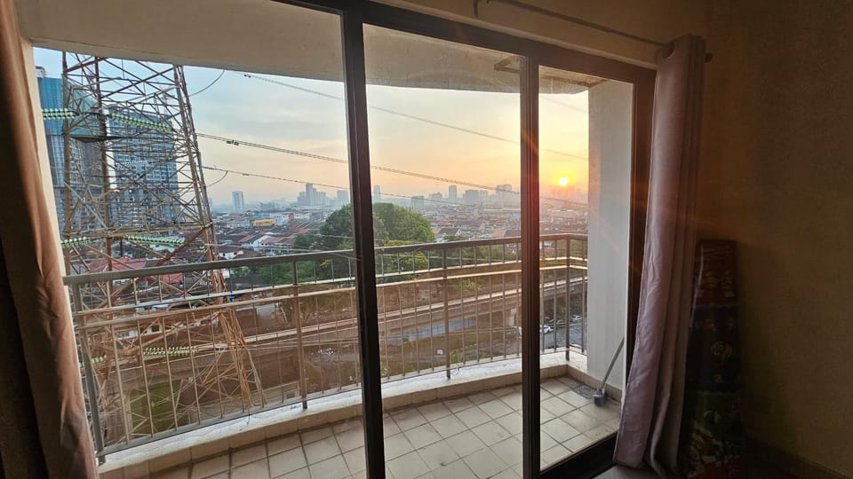 Comfy Private Master Bedroom Vacation rental in Petaling Jaya