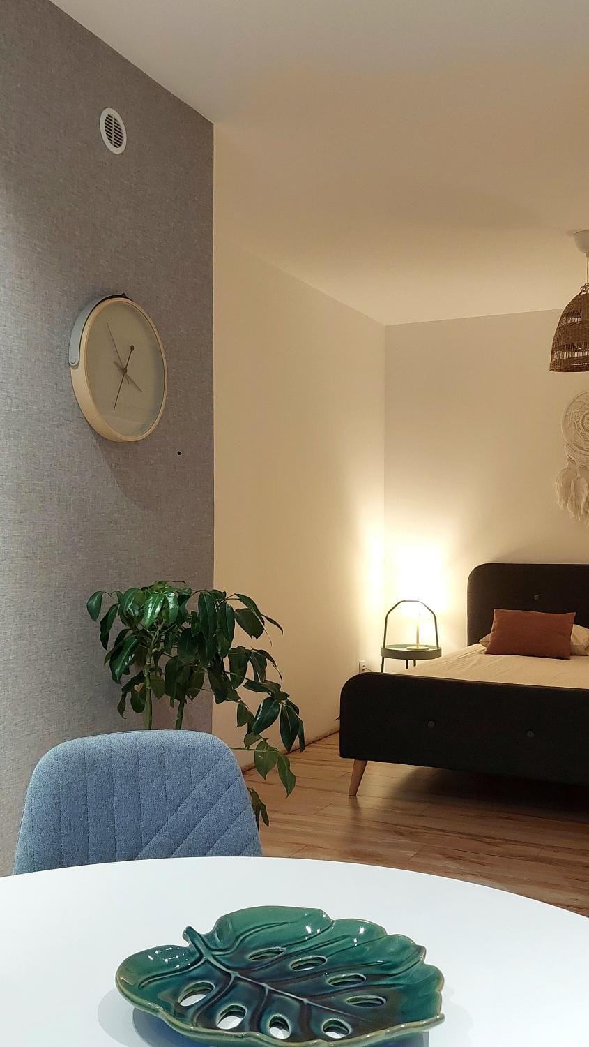 Apartament Zakatek 2 z ogrodkiem i miejscem w garazu podziemnym Apartment in Poland