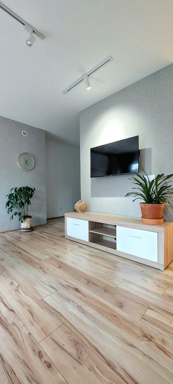 Apartament Zakatek 2 z ogrodkiem i miejscem w garazu podziemnym Apartment in Poland