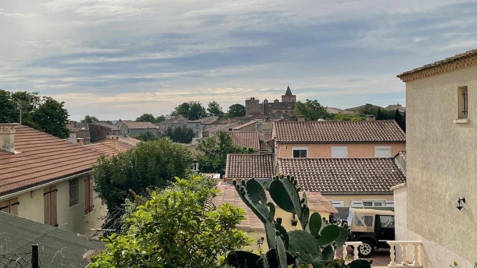 Modern apartment centrally located in Quarante House in Occitanie