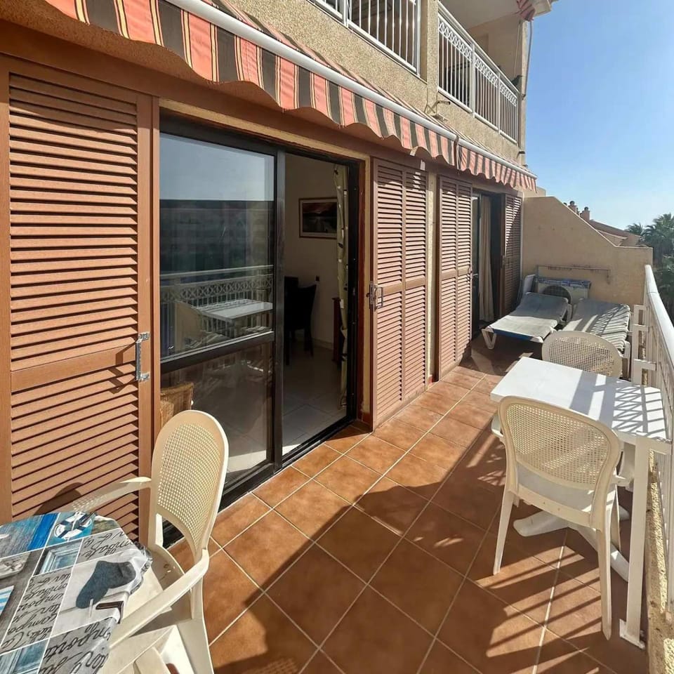 Compostela Beach 32 - Two Bed Apartment in Playa de las Americas