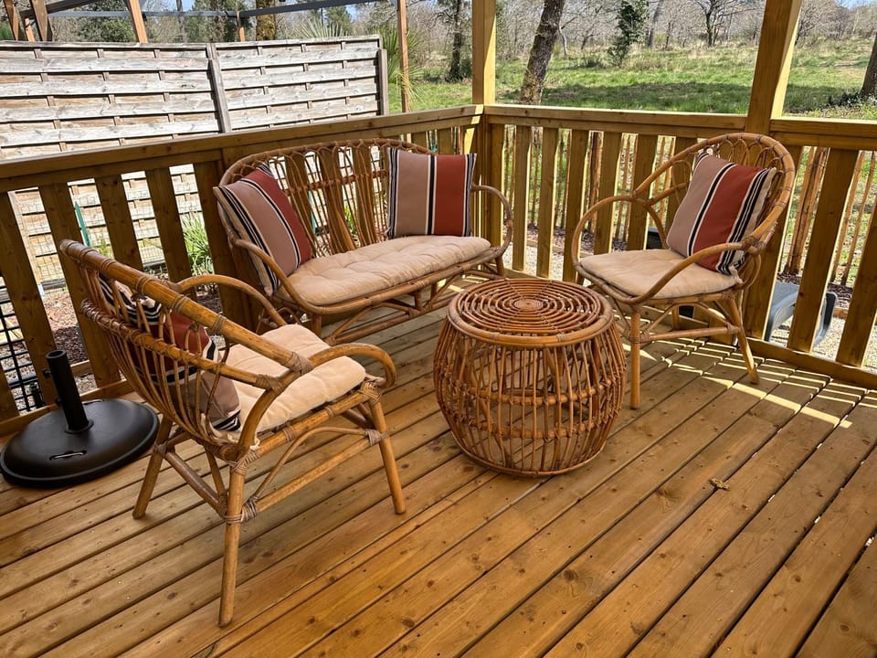 Patio, Balcony/Terrace