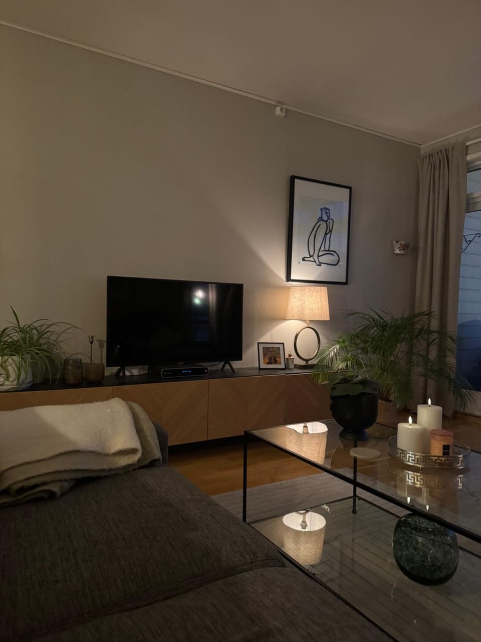 TV and multimedia, Living room, Seating area