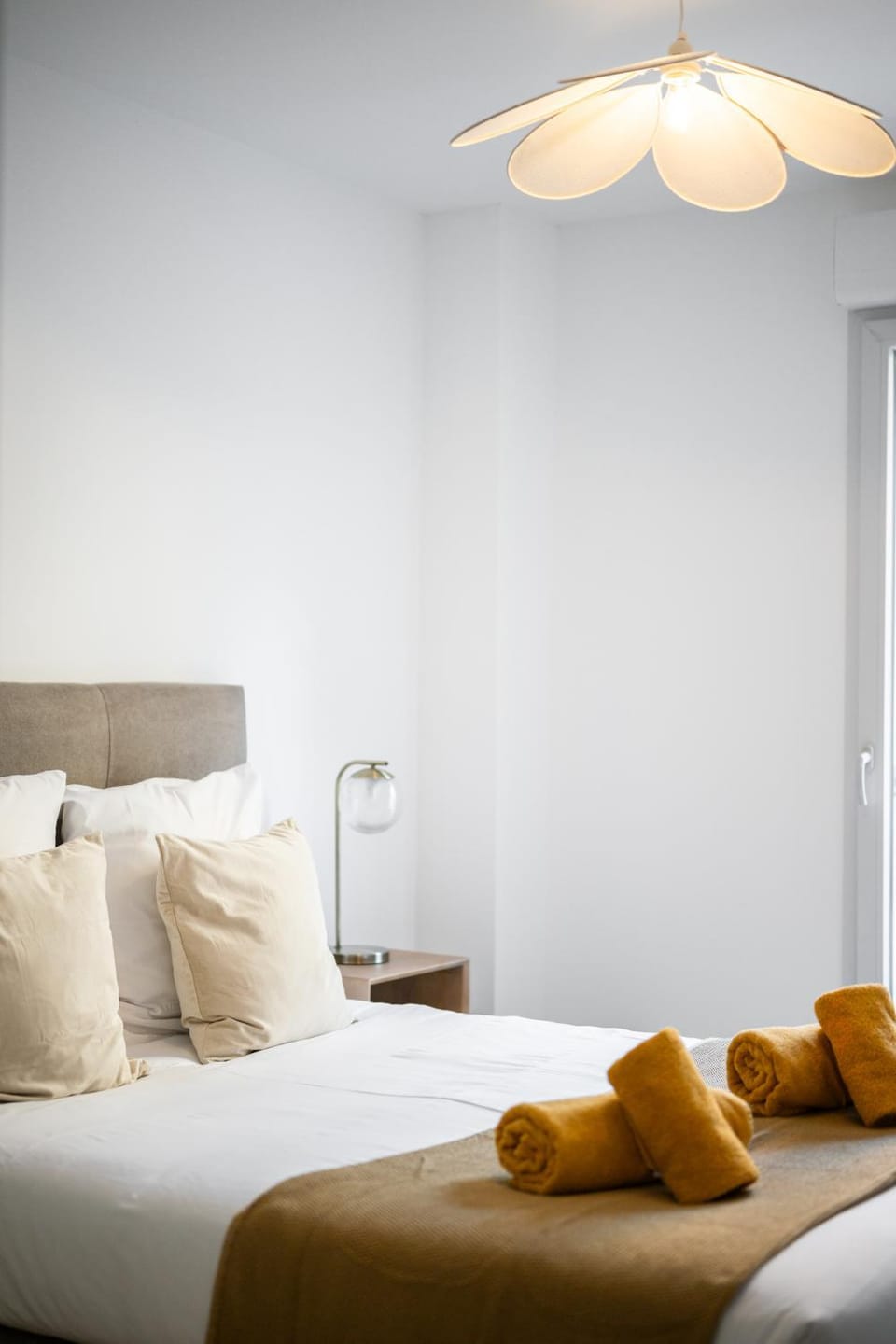 Val d'Or, appartement moderne et famillial pour 4 personnes, Parking, centre gare Apartment in Menton