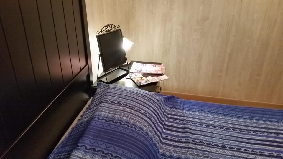 Bed, Other, Decorative detail, Bedroom, Area and facilities
