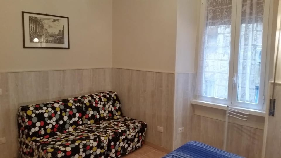 Bed, Other, Decorative detail, Bedroom