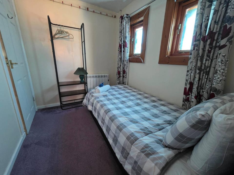 Woodlands Cottage cottage sleeps 5 House in Scotland