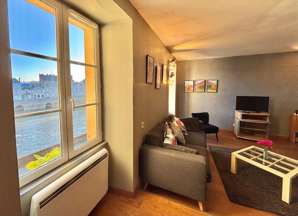 Natural landscape, Living room