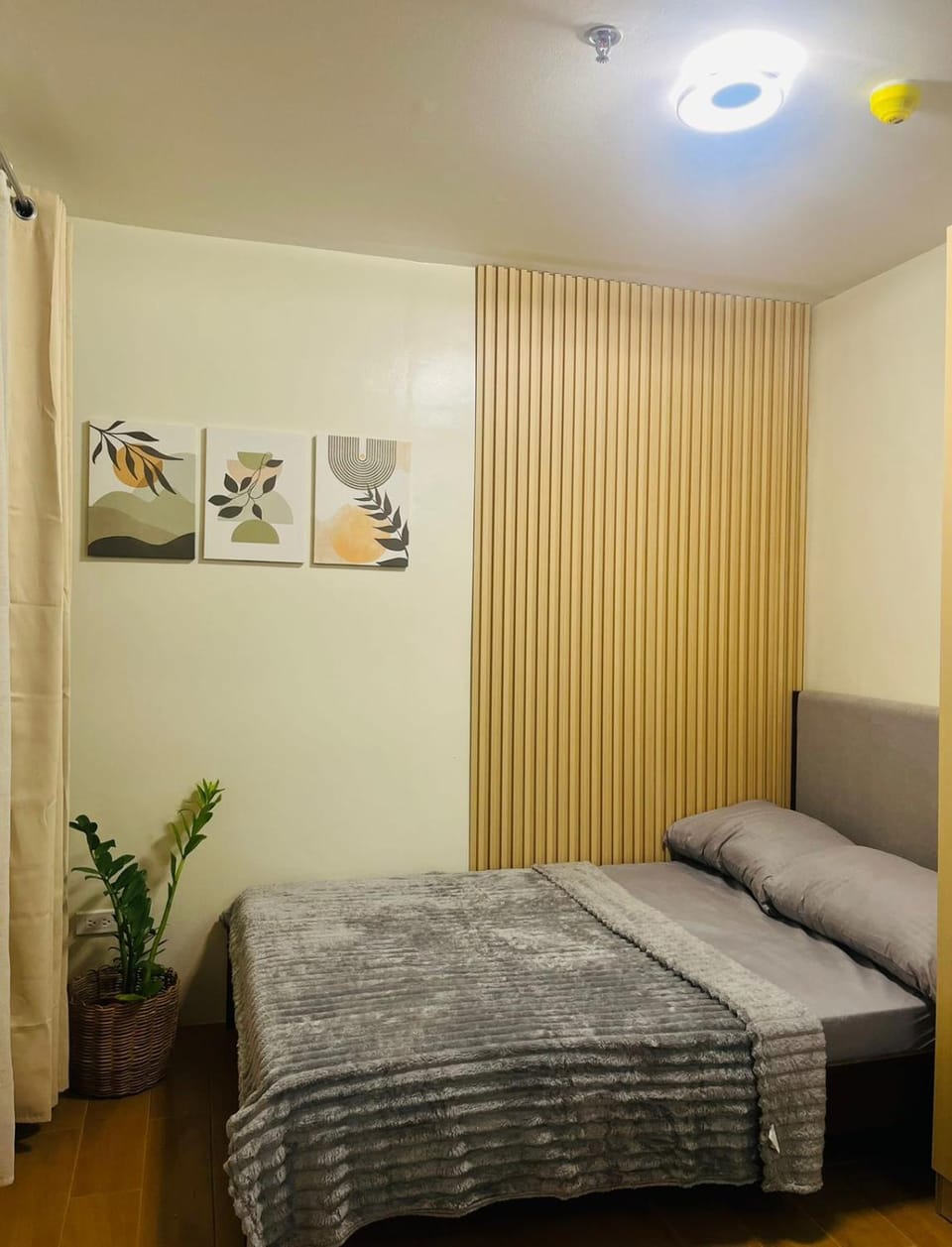Wanderer's Home at Seawind Condo near Davao Airport Apartment hotel in Island Garden City of Samal