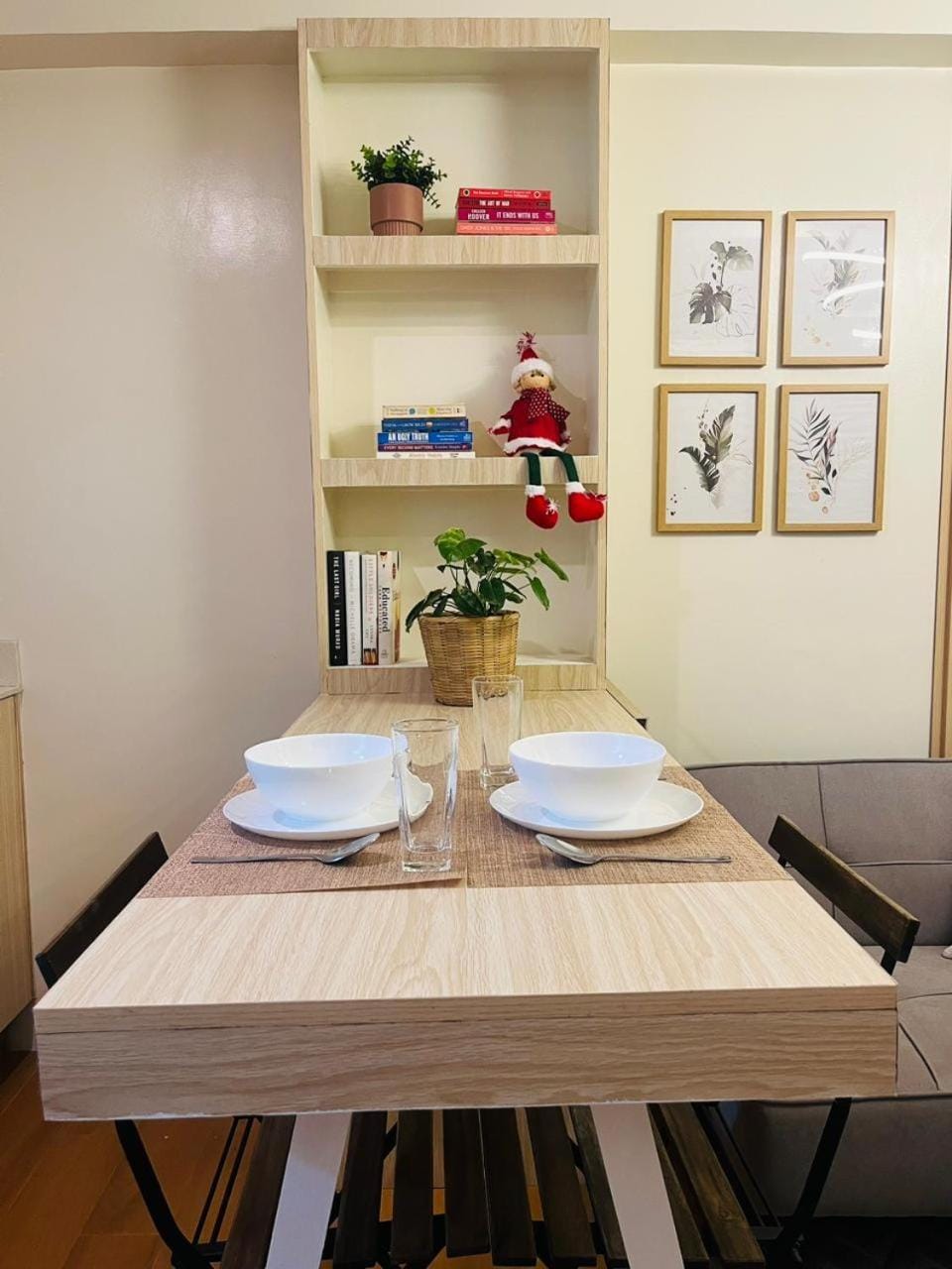 Wanderer's Home at Seawind Condo near Davao Airport Apartment hotel in Island Garden City of Samal