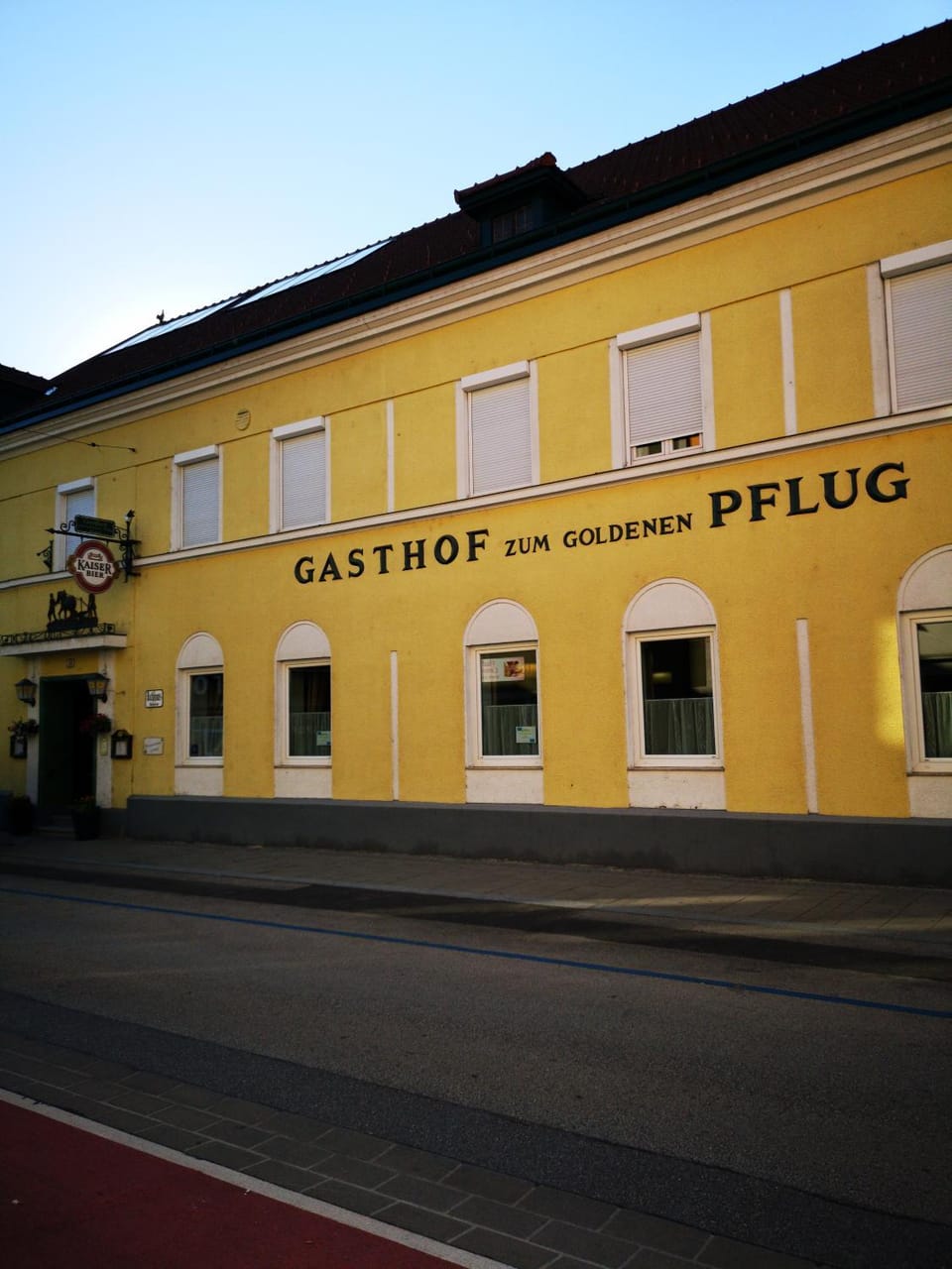 Property building, Facade/entrance