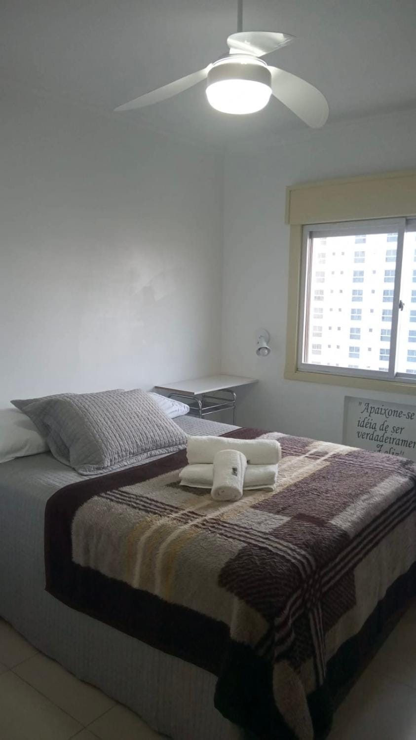 Apartamento quadra mar, 1 dos quartos com ar-condicionado , Barra Sul Apartment in Camboriú