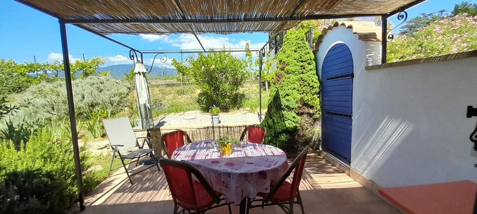 Patio, Natural landscape, View (from property/room), Balcony/Terrace, Balcony/Terrace, Dining area, Garden view