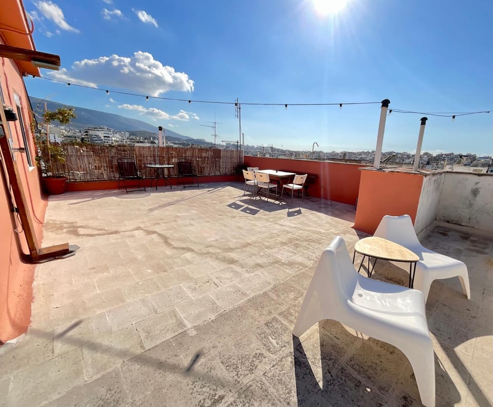 View (from property/room), Balcony/Terrace, Dining area