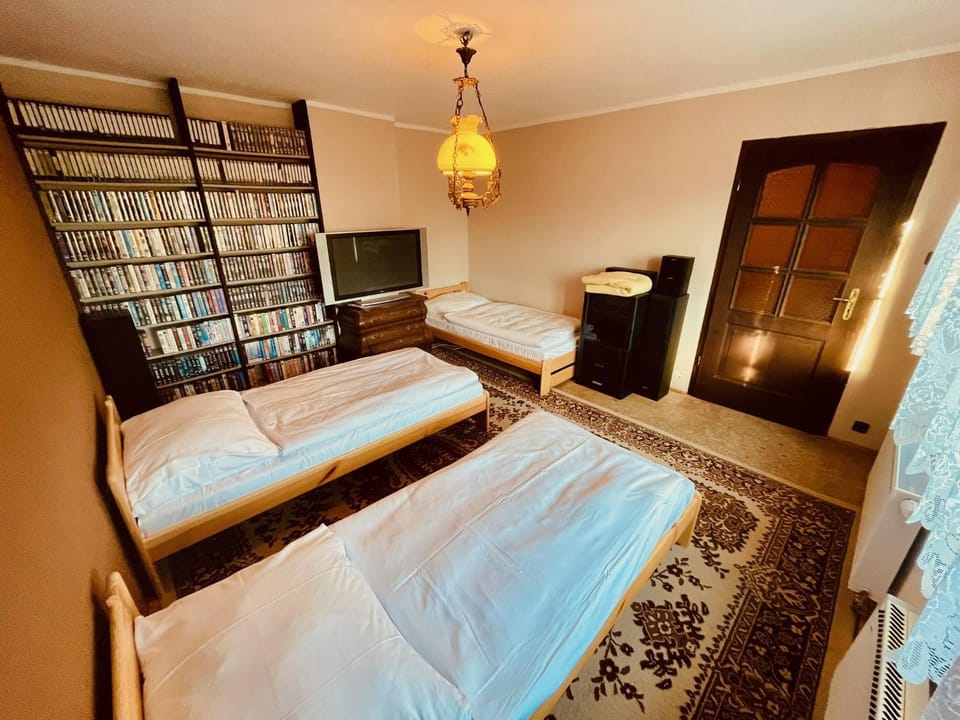 TV and multimedia, Bedroom