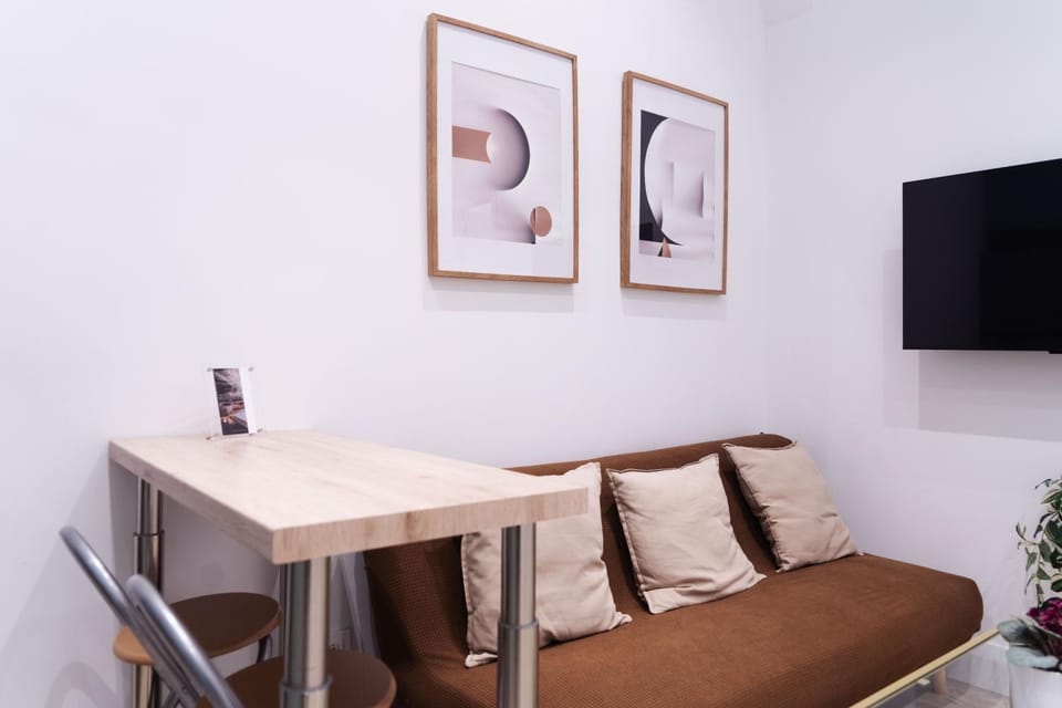 Lounge or bar